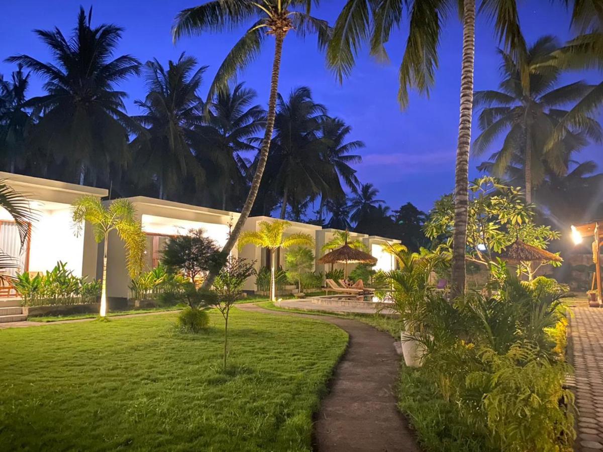 Готель The Kebon Lombok Kuta  Екстер'єр фото